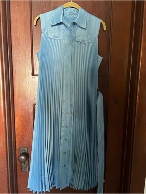 Elie Tahari Light Blue Pleated Sleeveless Shirt Dress